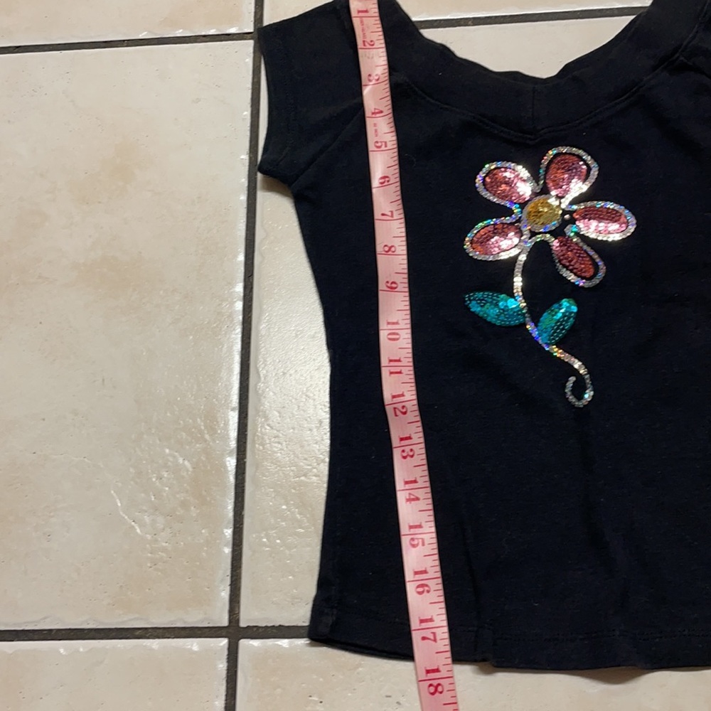 Shirt - Picture 3 of 4